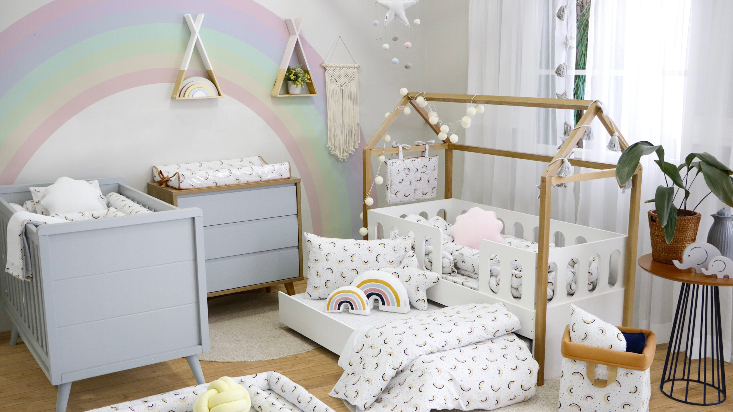 quarto bebê arco-íris para gêmeos — foto 13
