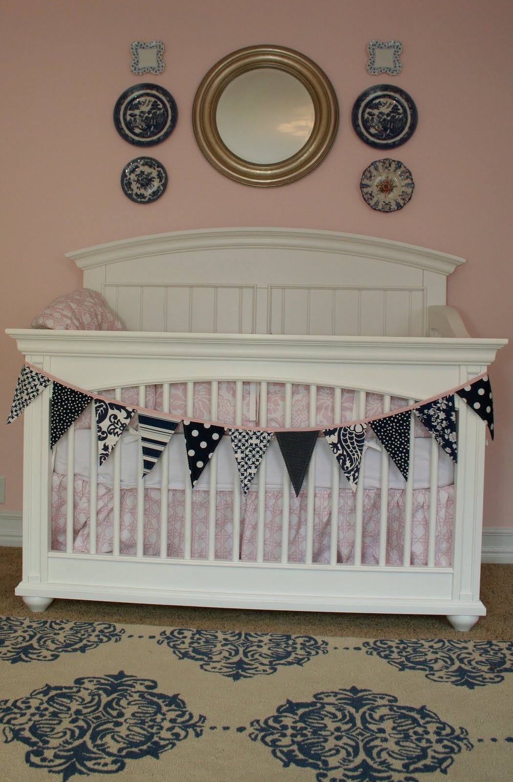 quarto bebê para menina azul marinho — foto 12
