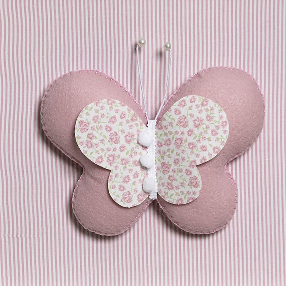 quarto bebê borboleta para menina