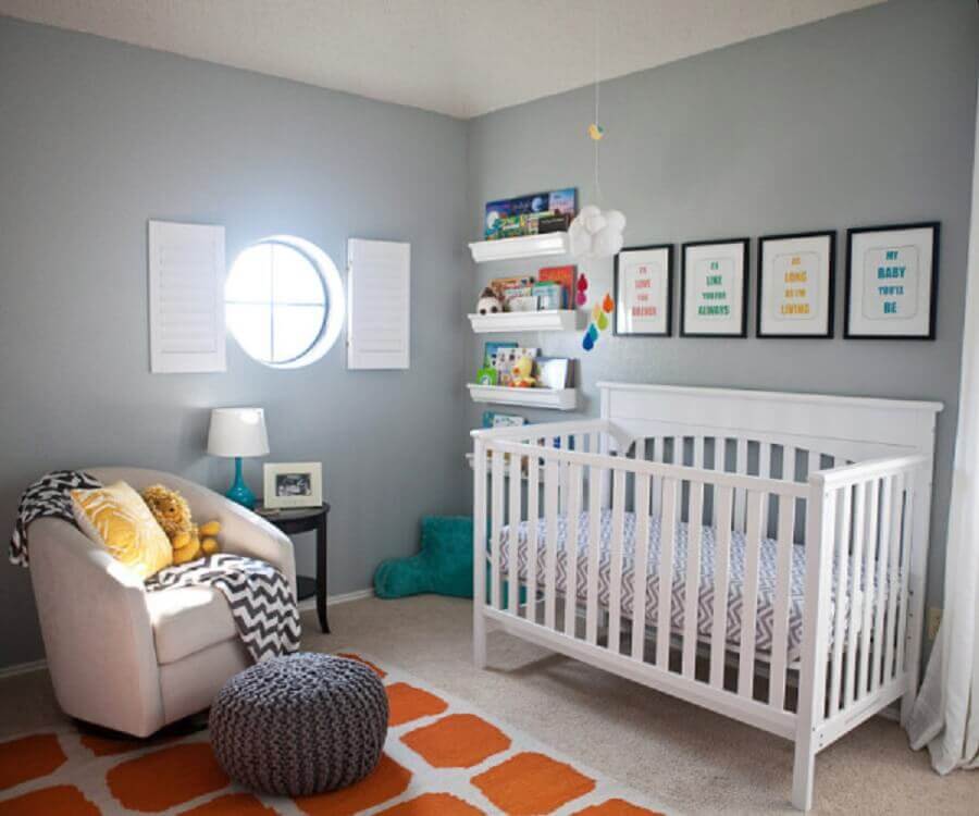 quarto bebê para menino cinza
