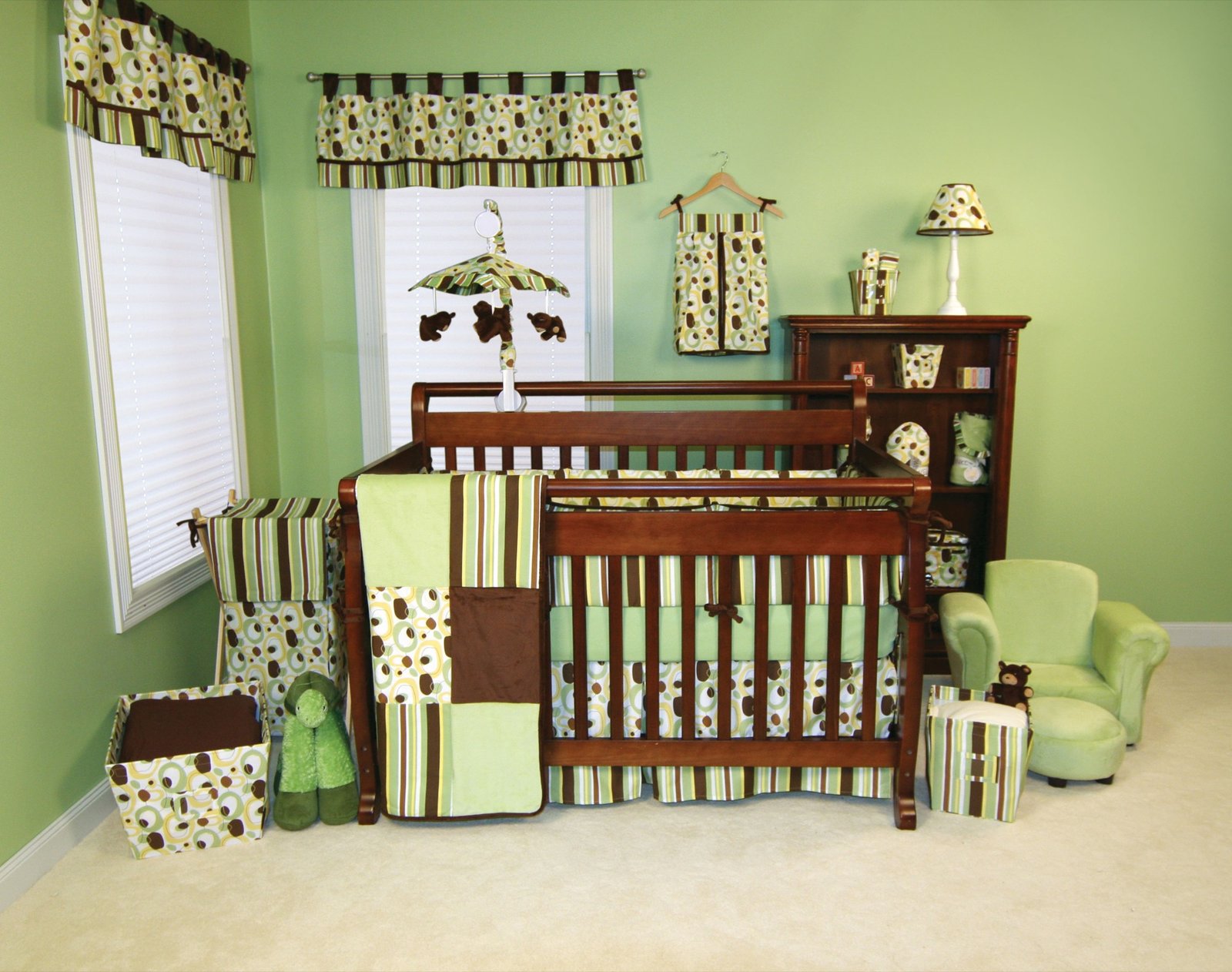 quarto bebê para neutro lilás — foto 3