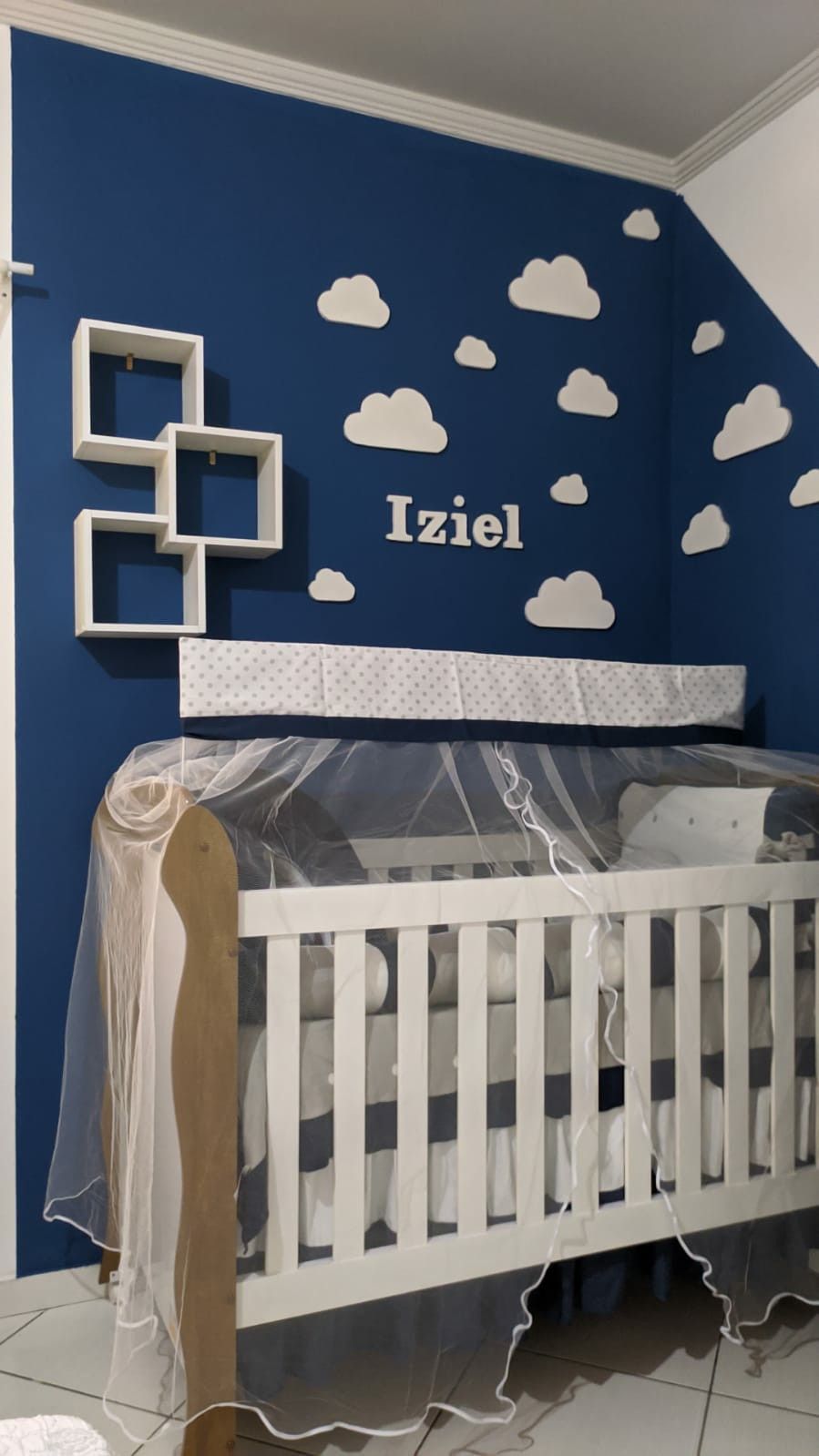 quarto bebê nuvem para menino